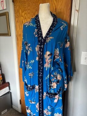 Target Blue Floral Kimono Robe with Navy Trim